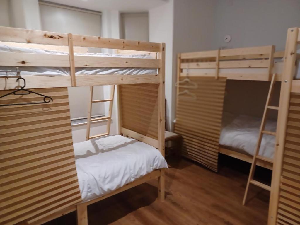 Voyage Hostel - Ensuite Family Rooms With Shared Kitchen Douglas Quarto foto