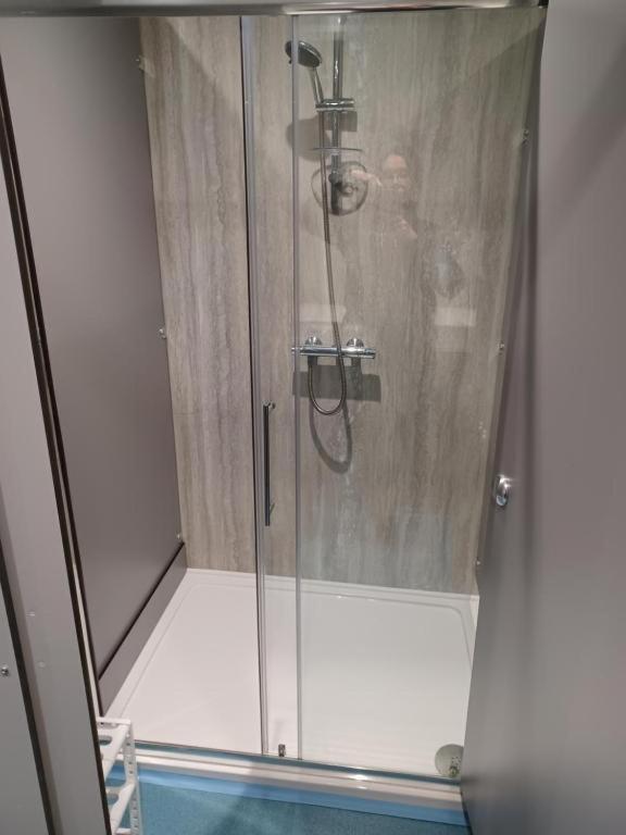 Voyage Hostel - Ensuite Family Rooms With Shared Kitchen Douglas Quarto foto